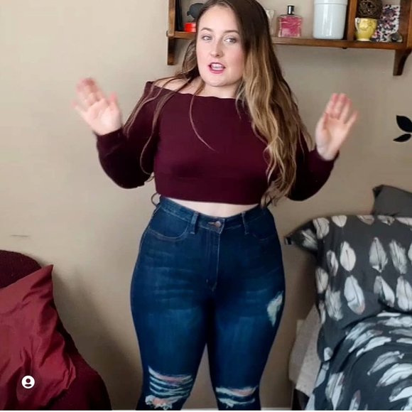 Highwasited ripped dark wash jeans - Picture 6 of 6